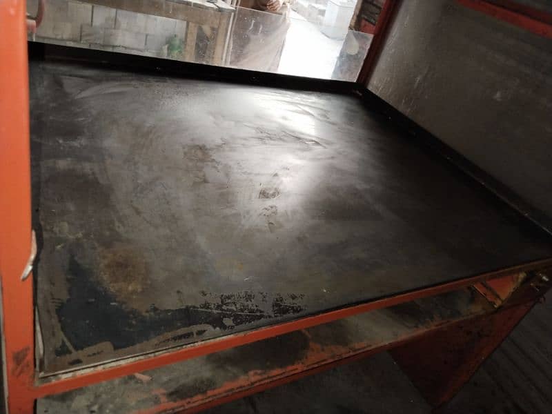 5 ft by 3 ft counter for available 5