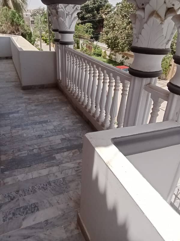 250 sq. yd 1st Floor Portion for Rent in Gulshan Iqbal Block-7 3
