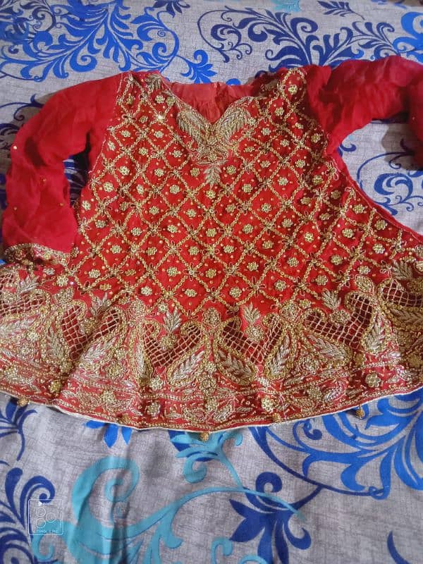 bridal lehnga sale new condition 2