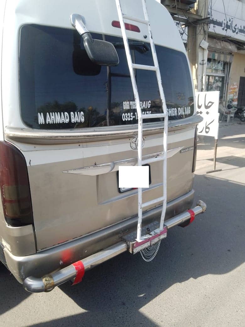 Toyota hiace grand 2008 0