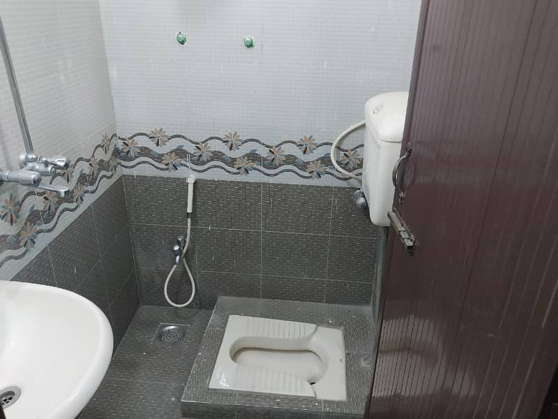 Good Location Portion For The Rent 5