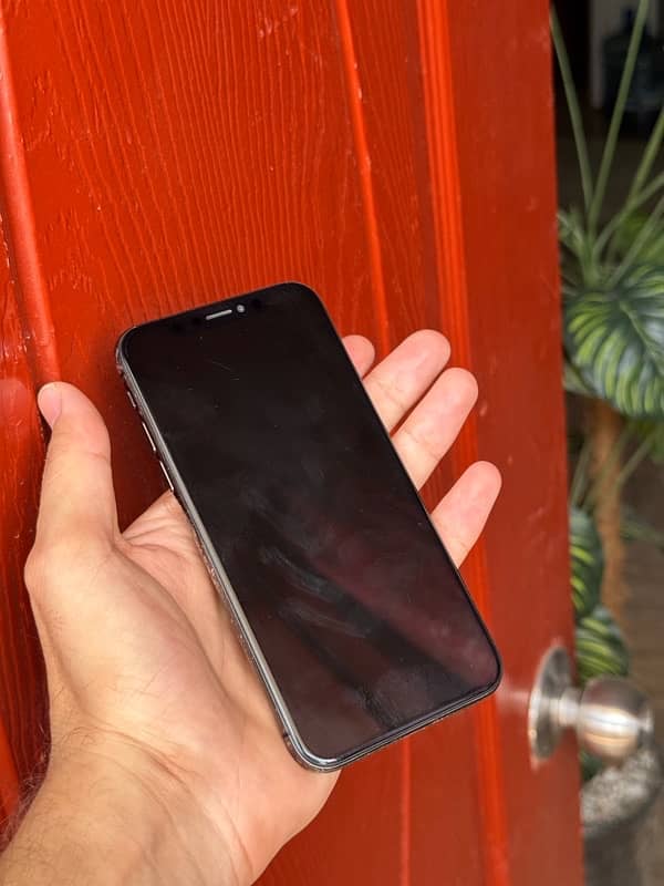 Iphone X PTA approved 256gb available for sell 1
