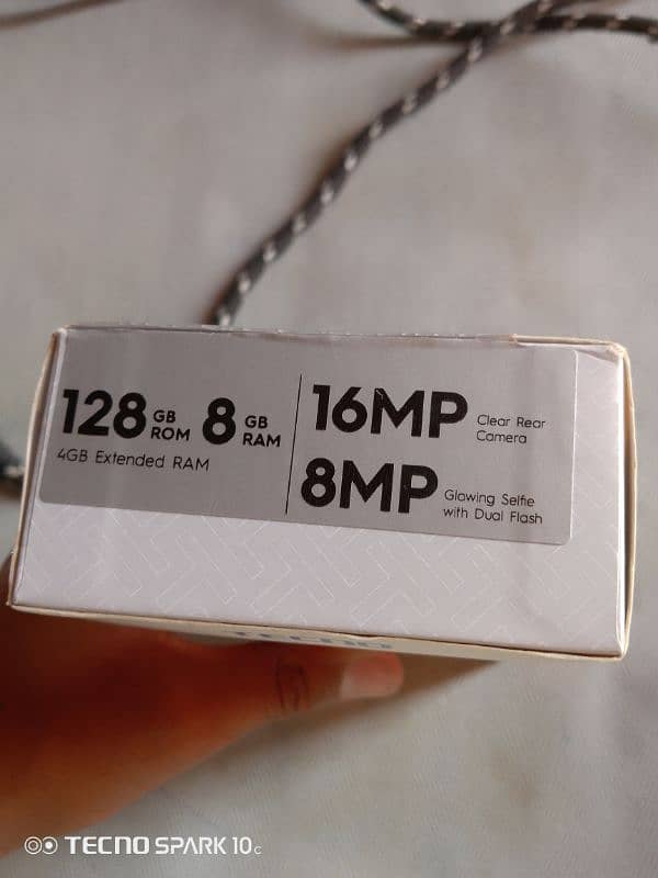 phone sell kerna laken is ma koi masala be nahe ba 10 by 10 condition 3