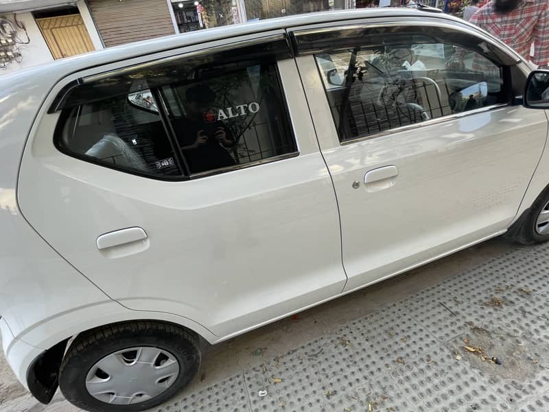 Suzuki Alto VXL AGS 4