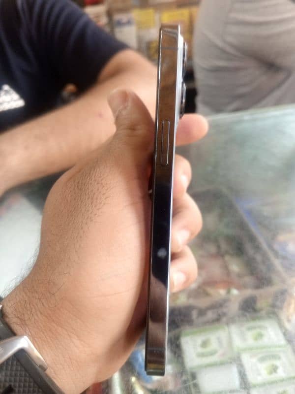i phone for sale water pack 1