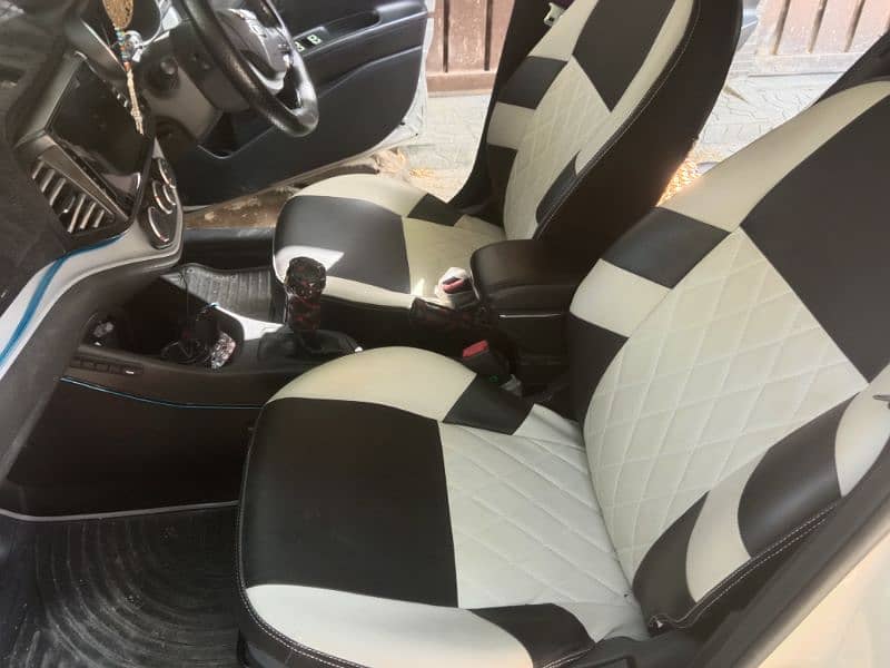 KIA Picanto 2021 12