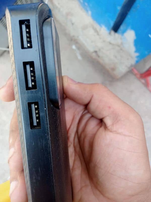 power bank 4