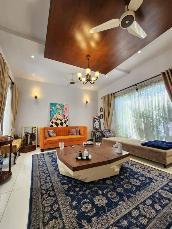 Luxury 500 Yards Bungalow for Sale 5 Bedrooms, Swimming Pool, Basement | DHA Phase 6 5