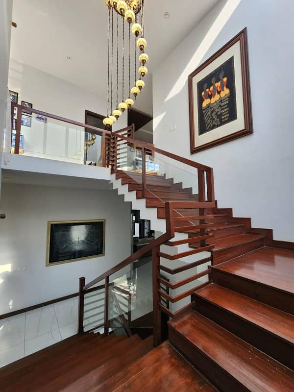Luxury 500 Yards Bungalow for Sale 5 Bedrooms, Swimming Pool, Basement | DHA Phase 6 19