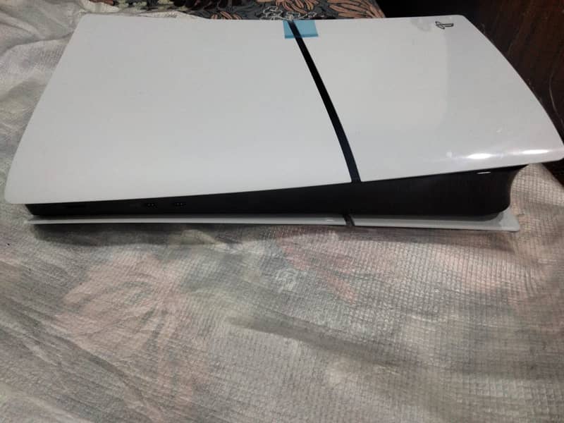Play Station 5 Uk slim edition 0
