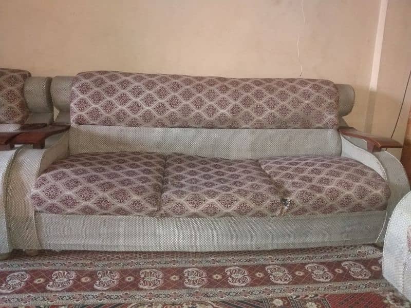 5 Seater Sofa Set 0