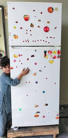 Large size Refrigerator urgent for sale