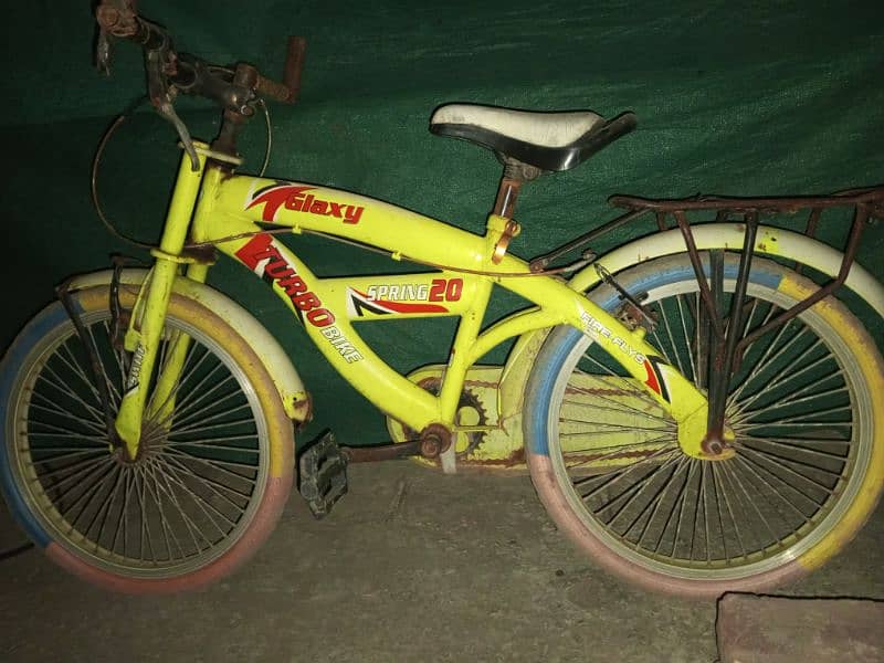 faream hig wait he rim b extra taron wale hain good condition 8 se 10 3