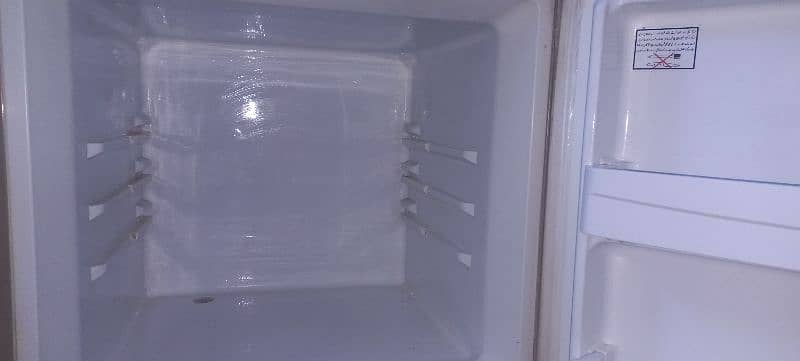 Refrigerator 1