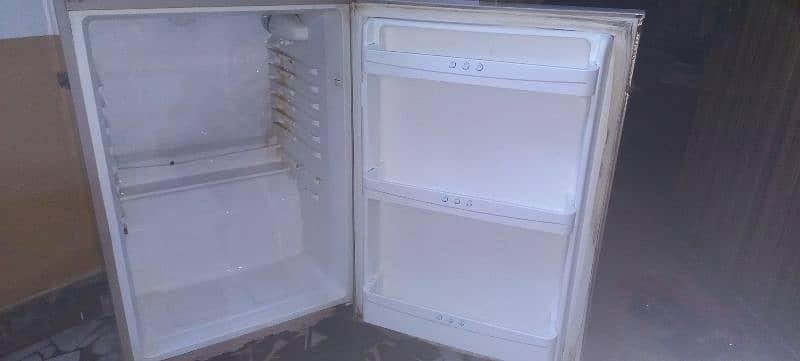 Refrigerator 3