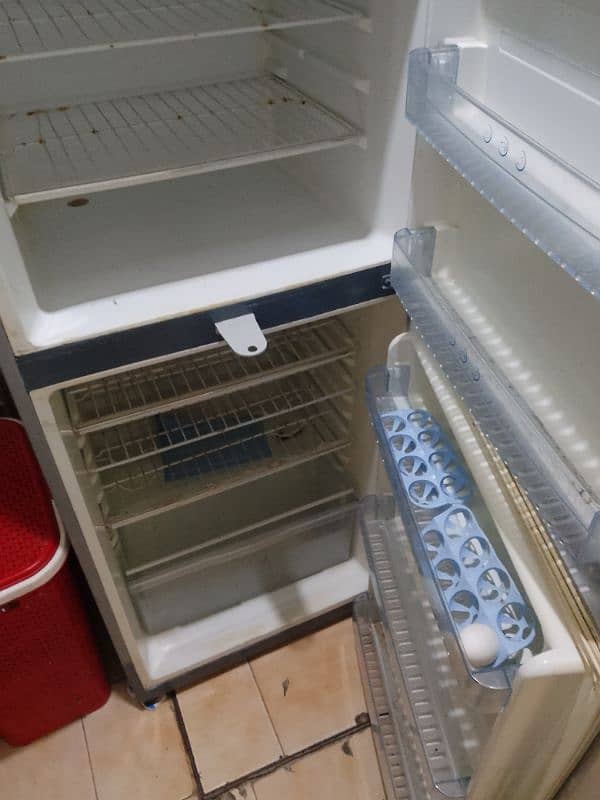 haier refrigerator full size good condition available for sale 1