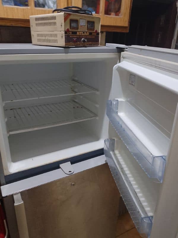 haier refrigerator full size good condition available for sale 2