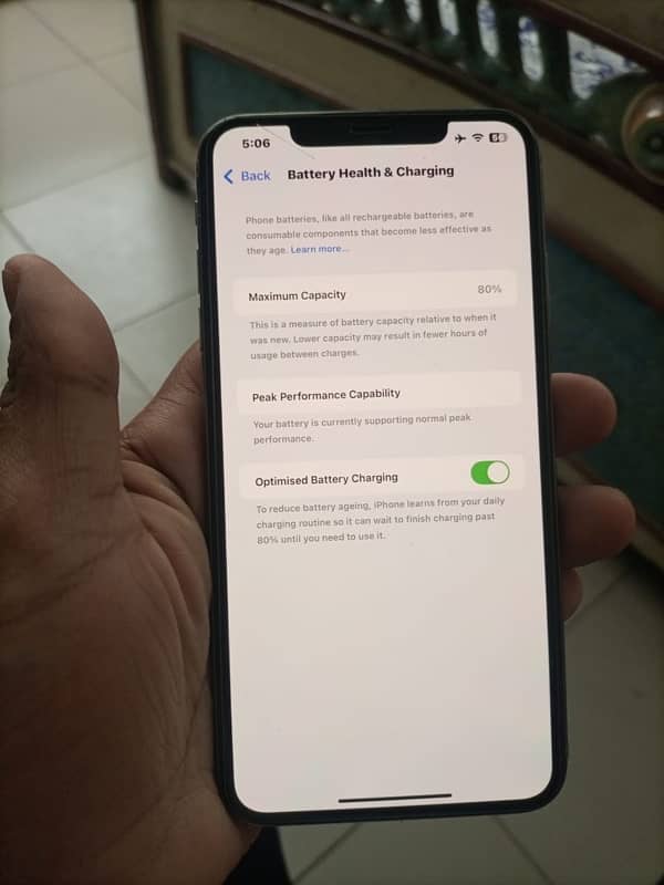 iphone xs max 64gb white non pta 80% 2