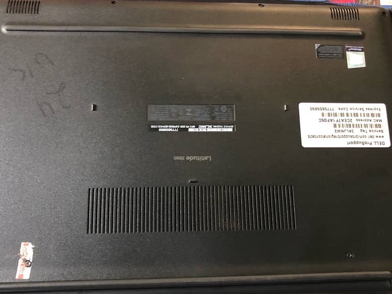 Dell core i7 8gen with graphic card 2gb 1