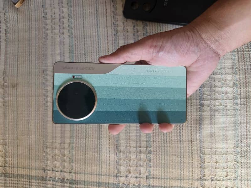 Tecno Camon 30 Pro 2