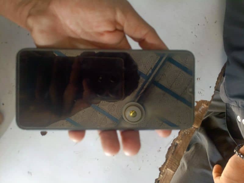 Realme C12 1