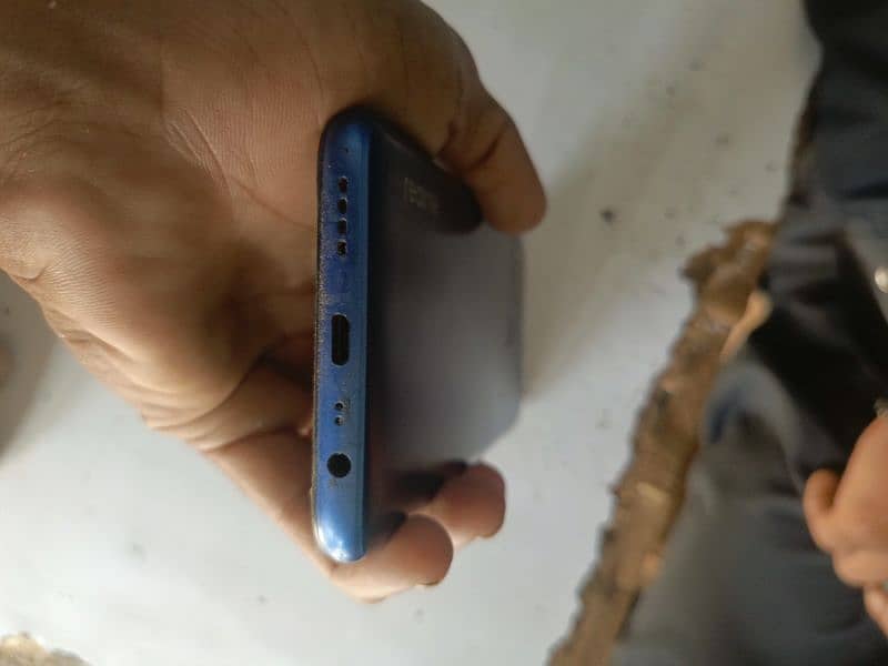 Realme C12 2