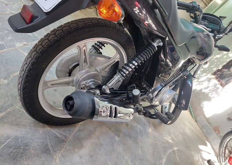 suzuki GD 110S 7