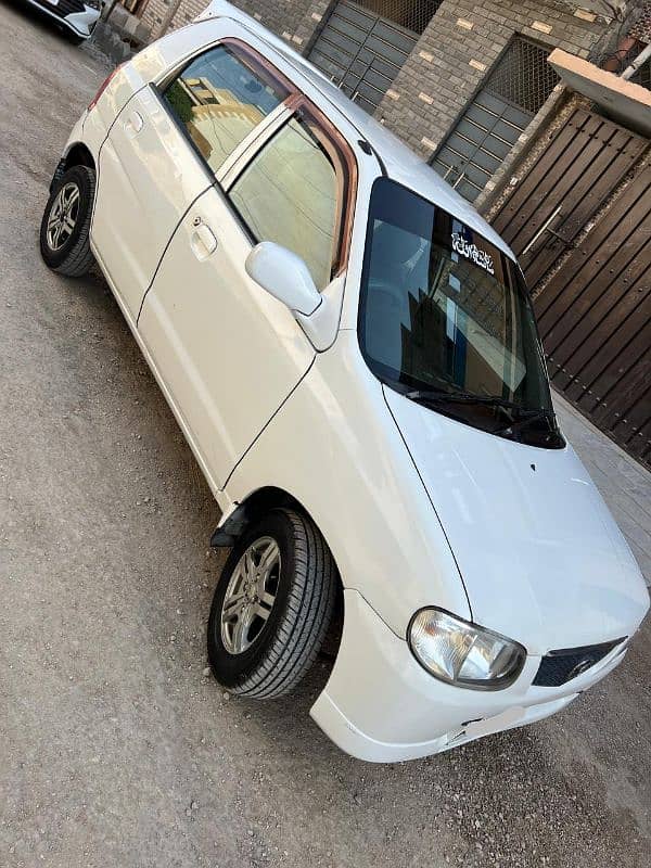 Suzuki Alto 2011 1
