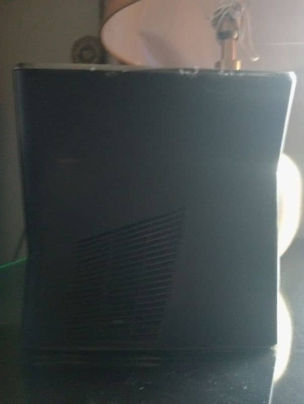 Xbox 360 black 30 games 1