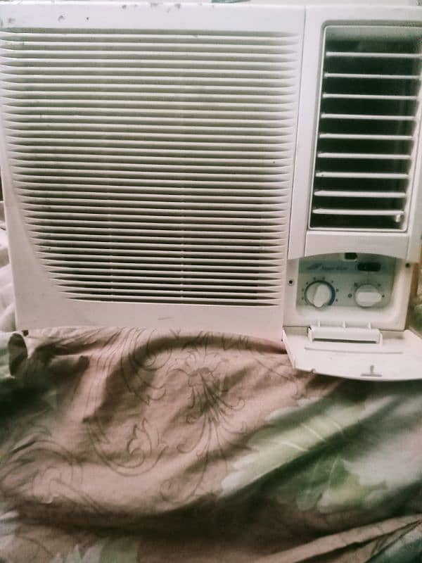 Window AC 1