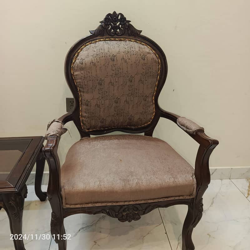 Set of chair and table 1