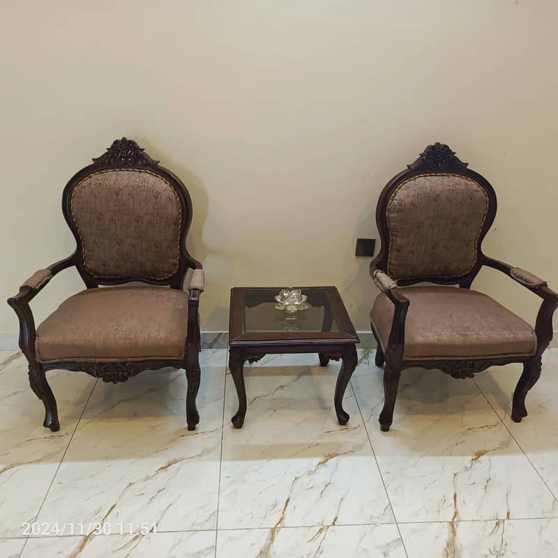 Set of chair and table 3
