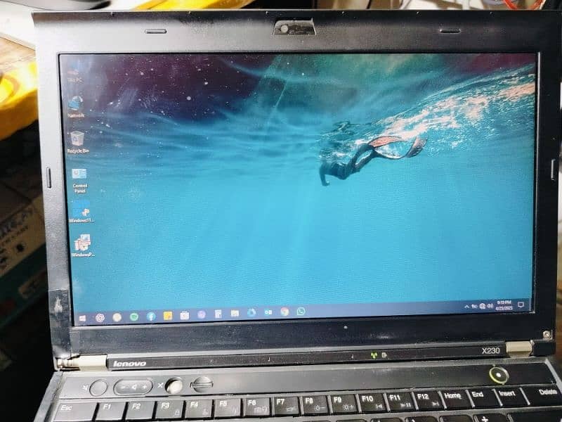 Lenovo ThinkPad x230 9