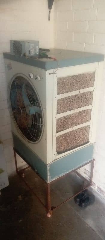 good and service able cooler 4
