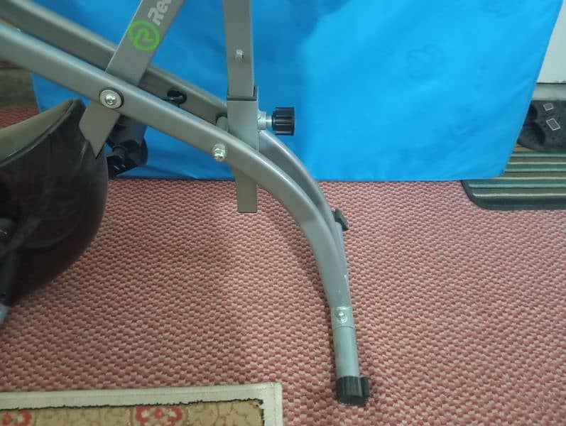 Brand new Elliptical 6