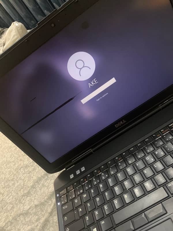 model E5530 3 Gen 4Gb 160Gb optical  03112552009 1