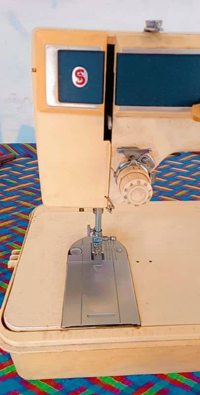 disk sewing machine 6
