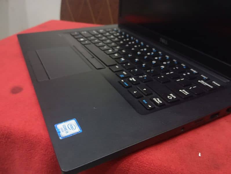 Dell 7480 Latitude Core i5 6th generation 8gb 256gb SSD 0