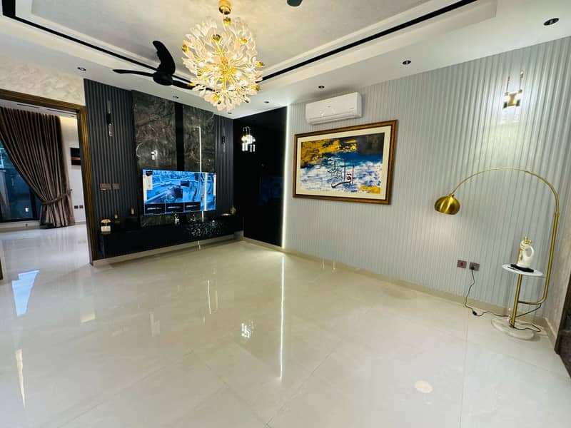 13 Marla New House Available For Sale In Bahria Town Lahore 3