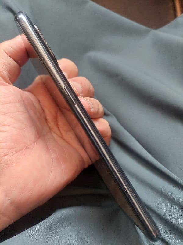 1 plus nord 100 4/64 13+2+2mp triple camera  snapdragon 1