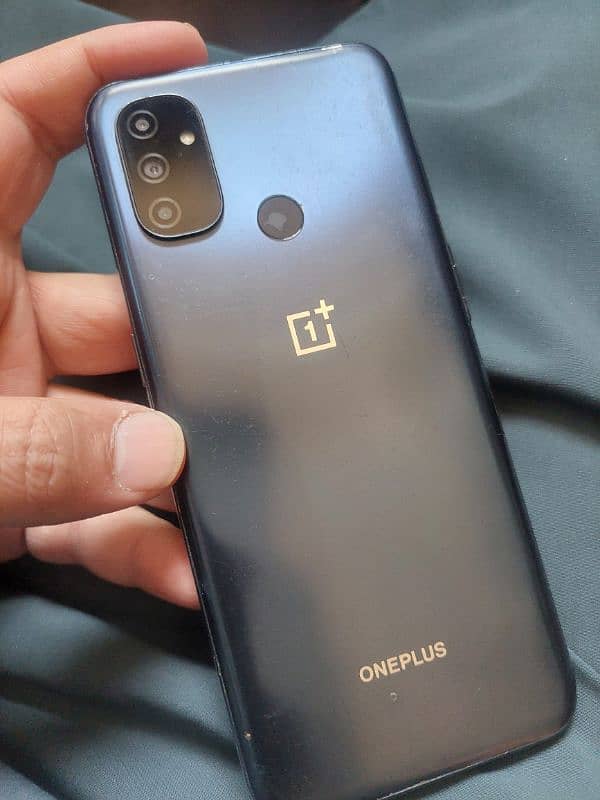1 plus nord 100 4/64 13+2+2mp triple camera  snapdragon 5