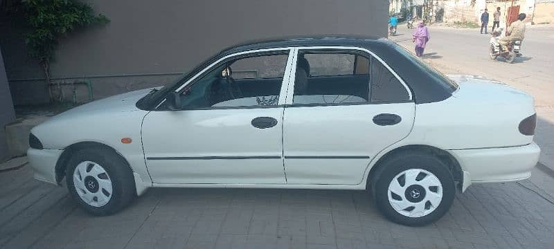 Mitsubishi Lancer Evolution 1992 4