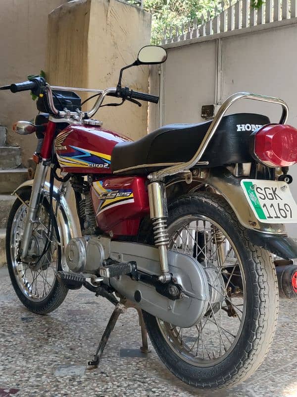 Honda 125 2019 Model Lush Condition 10/10 Punjab Number Location Pindi 2