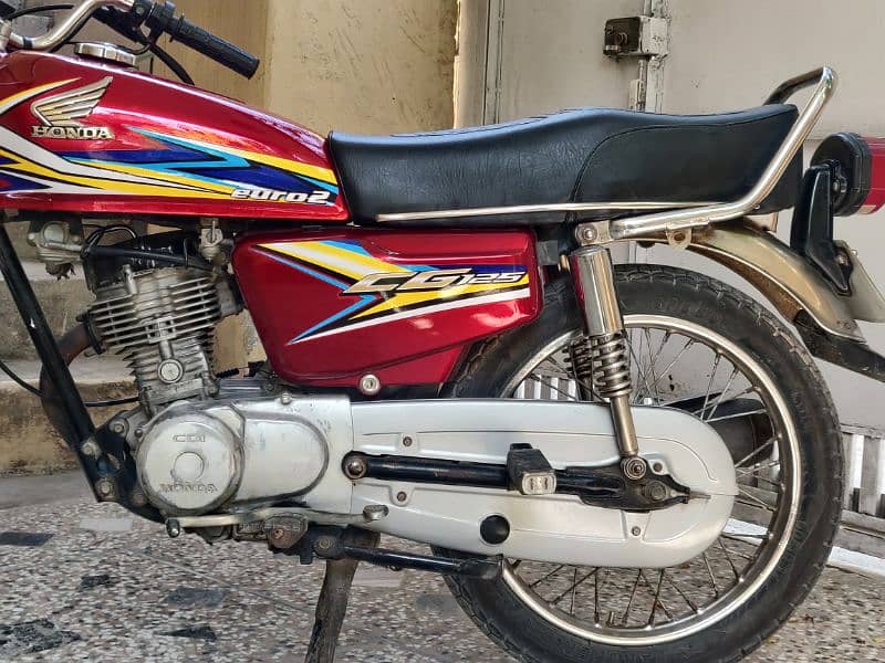 Honda 125 2019 Model Lush Condition 10/10 Punjab Number Location Pindi 9