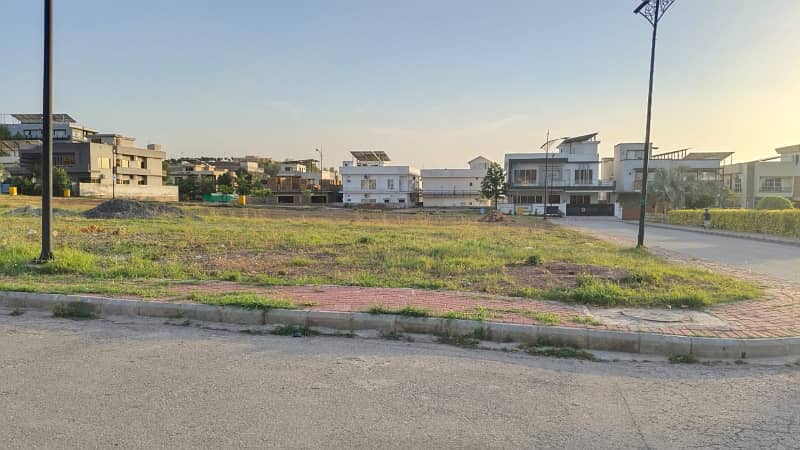 Solid Investment 1 Kanal Developed Plot For Sale 1