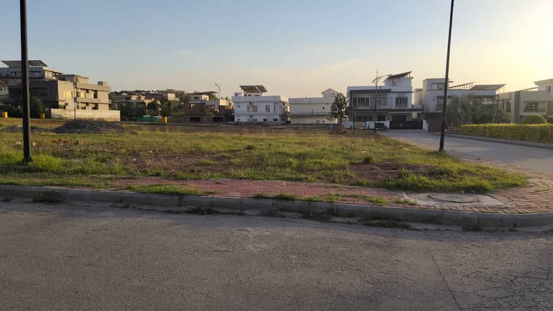 Solid Investment 1 Kanal Developed Plot For Sale 4