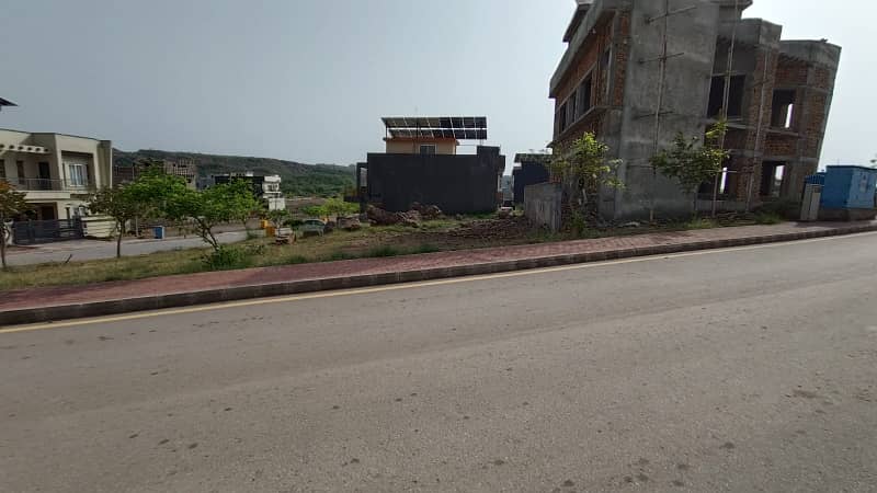 Solid Investment 1 Kanal Developed Plot For Sale 7
