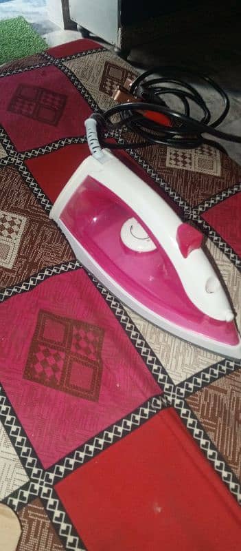 sogo DC 12 v iron 0