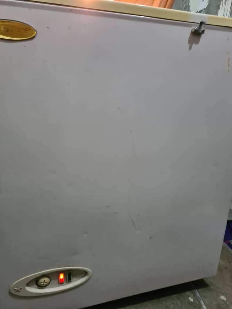 waves refrigerator 0