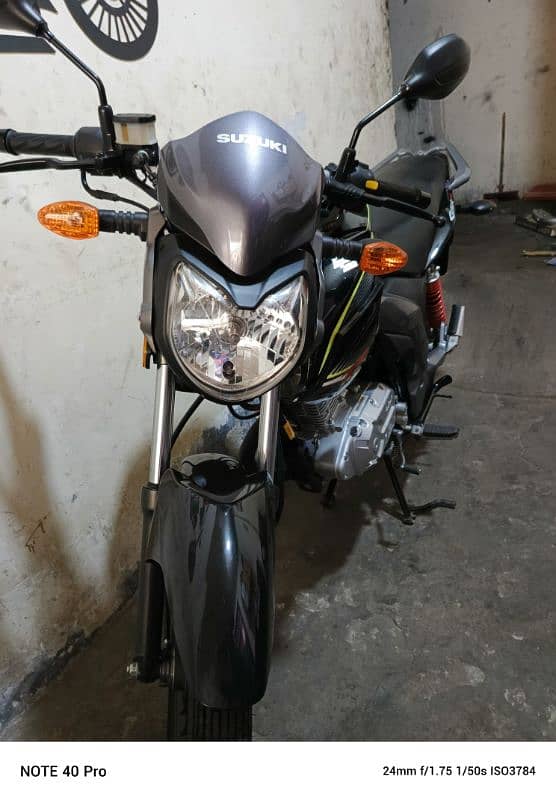 suzuki GSX 125 6